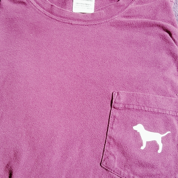 A maroon long sleeve shirt - Picture 1 of 3